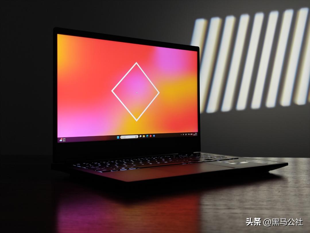 当前最值得入手的游戏本,只要9块9就能买到的游戏机