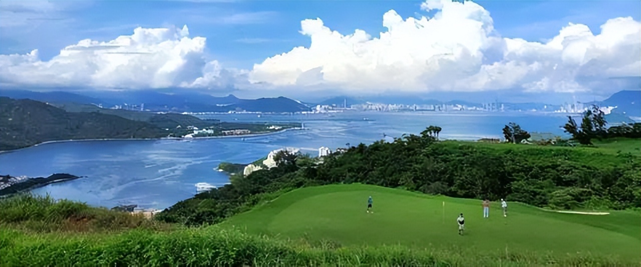 为何港英*瑰园玫**计划效率高？香港“利益固化藩篱”对内地问题更大