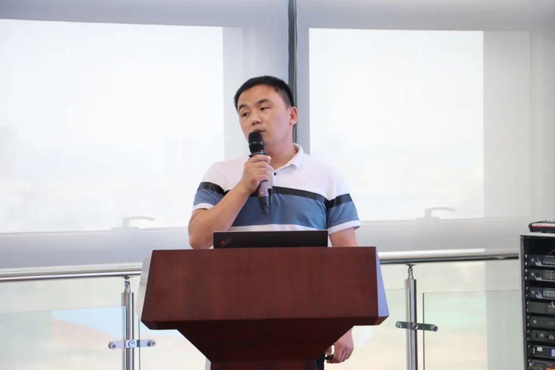 初心如磐砥砺深耕展望未来,初心如磐创佳绩乘势而上勇争先