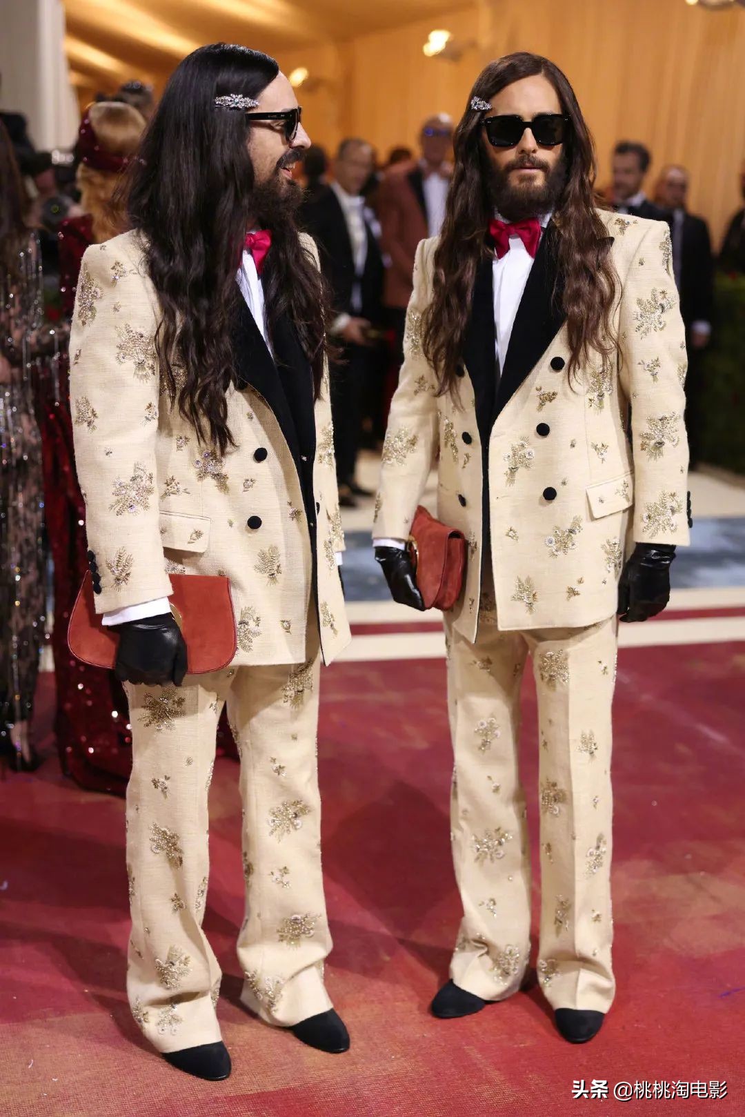 metgala群星红毯造型,2022metgala红毯完整版