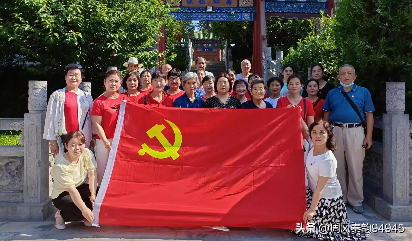 社区精神文明建设简报,同声颂党恩喜迎二十大征文