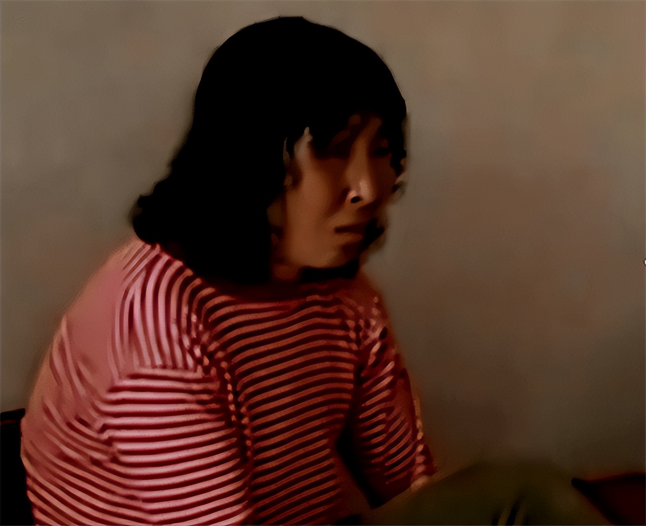 2006年，东北50岁大汉成功变性，与前妻姐妹相称，让女儿喊他姑姑