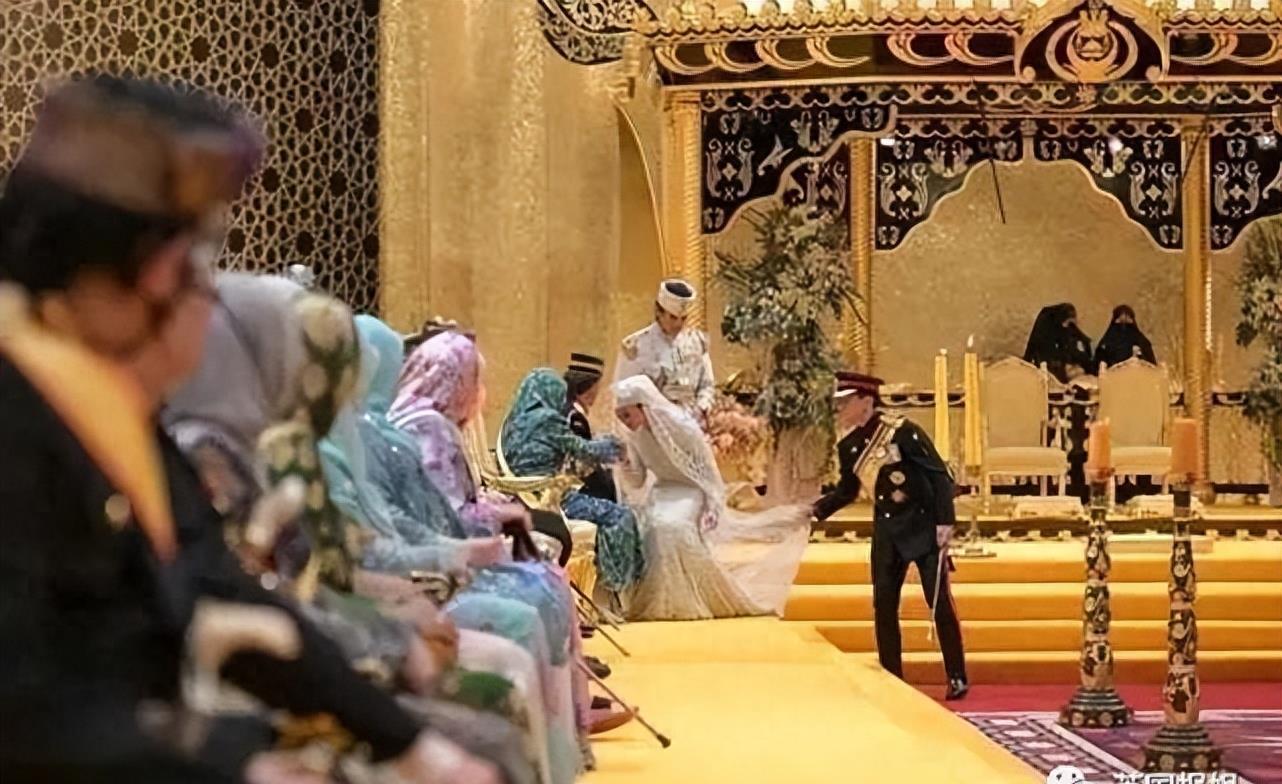 亚洲最帅王子与平民女孩结婚,亚洲最帅王子迎娶平民女孩老婆