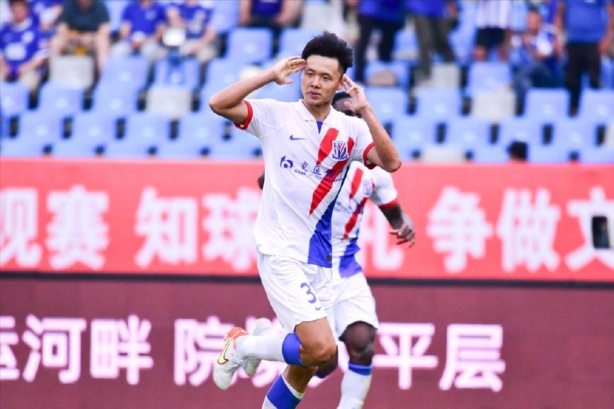 上海申花1:4惨败后场,上海申花战胜深圳晋级四强