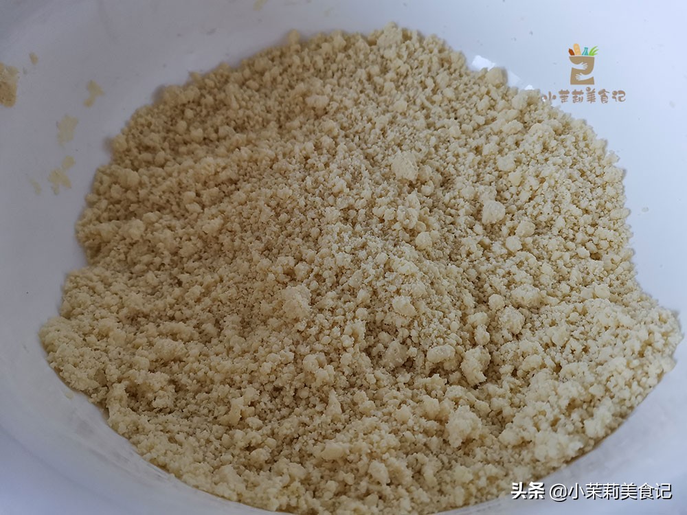 蒸年糕1斤面加多少水,蒸年糕一斤糯米粉加多少红糖