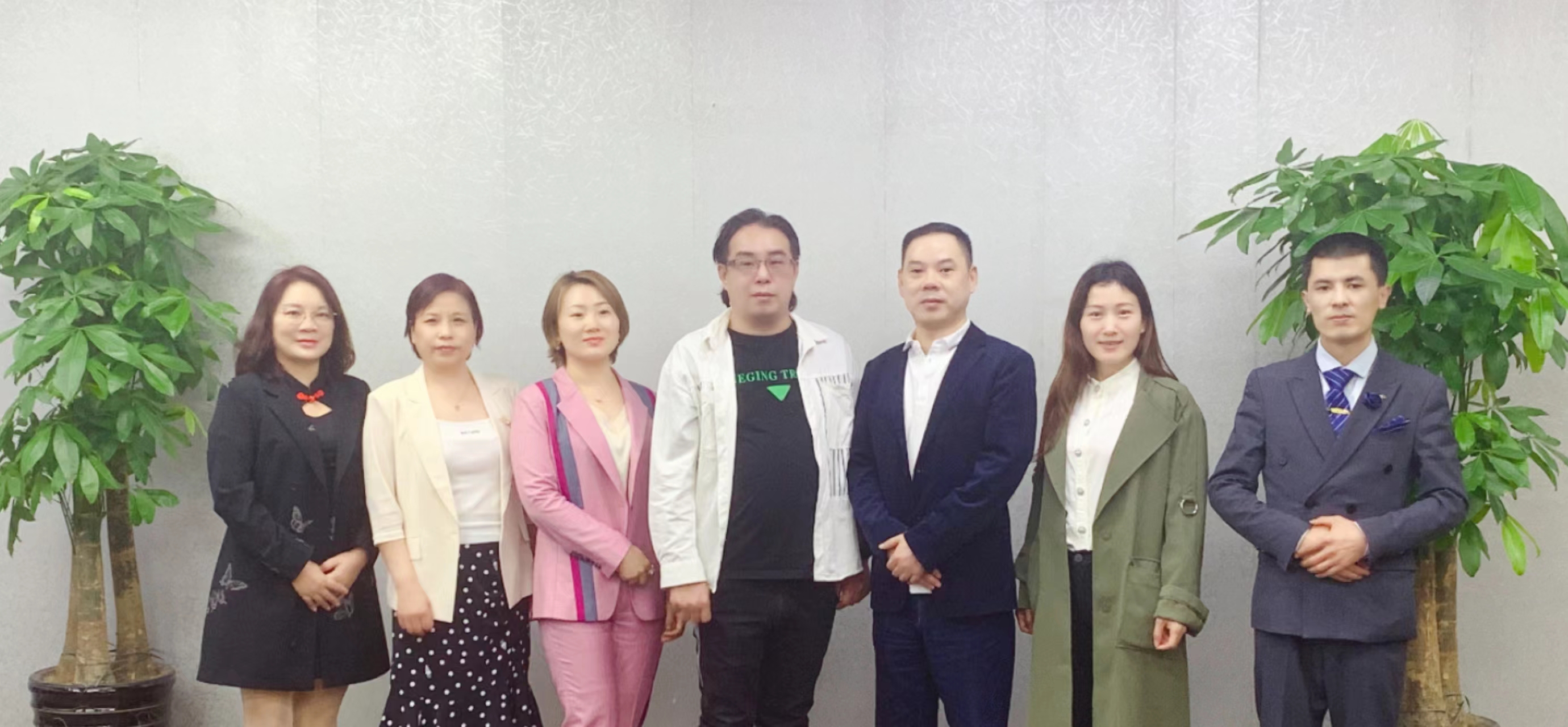 整合资源助力发展海天教育参访全国阳光留学人才规划研究中心