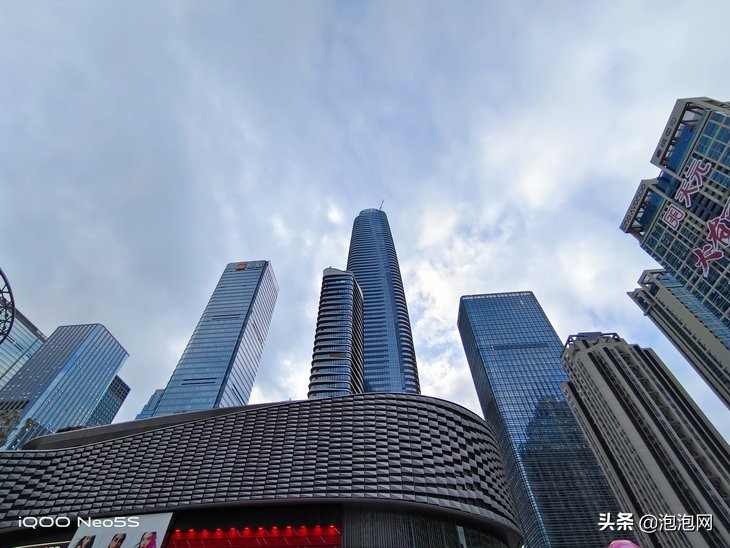 iqooneo5s骁龙888,iqooneo5s骁龙888是增强版吗