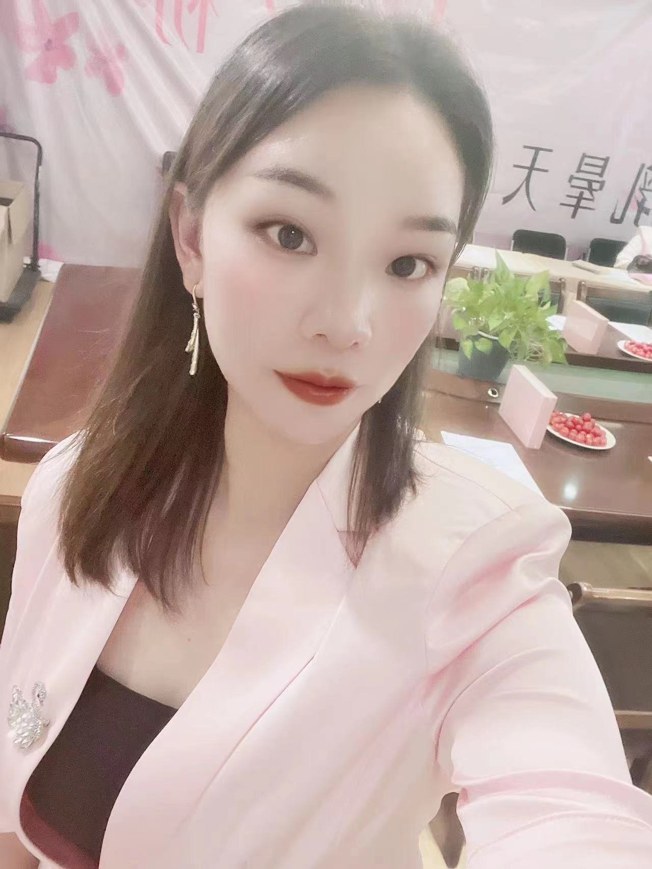 粉嫩术“粉之初”让您回归少女的青涩和粉嫩