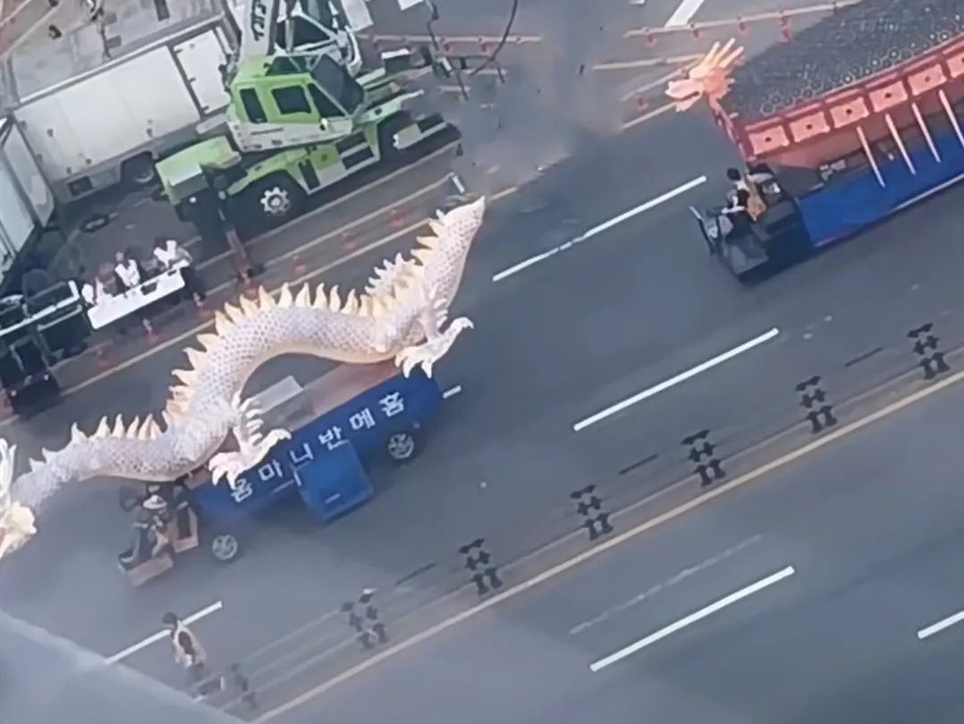 网红曝光韩国端午活动现场！大量使用汉字不伦不类，场面简陋可笑