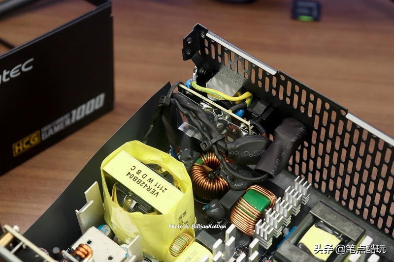 安钛克hcg850w全模组电源接线图解,安钛克机箱电源怎么拆