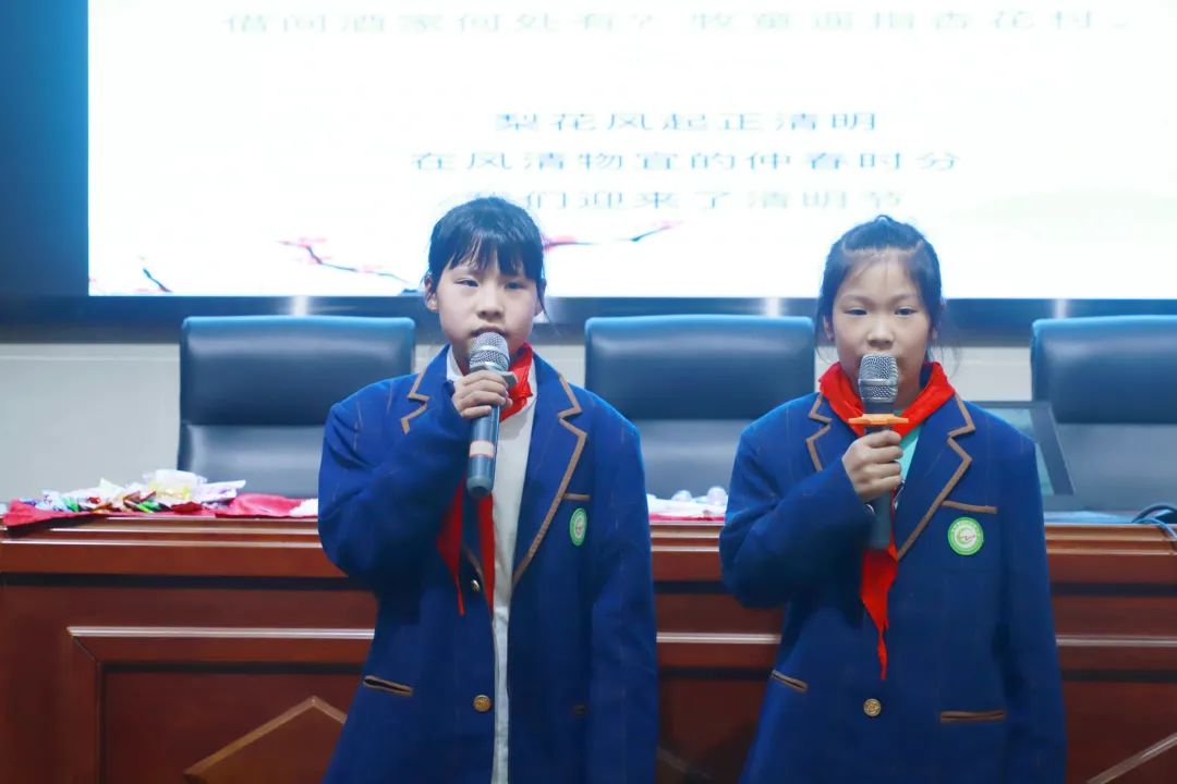 清明祭英烈警营朗诵,向英烈致敬清明诗歌朗诵小学生