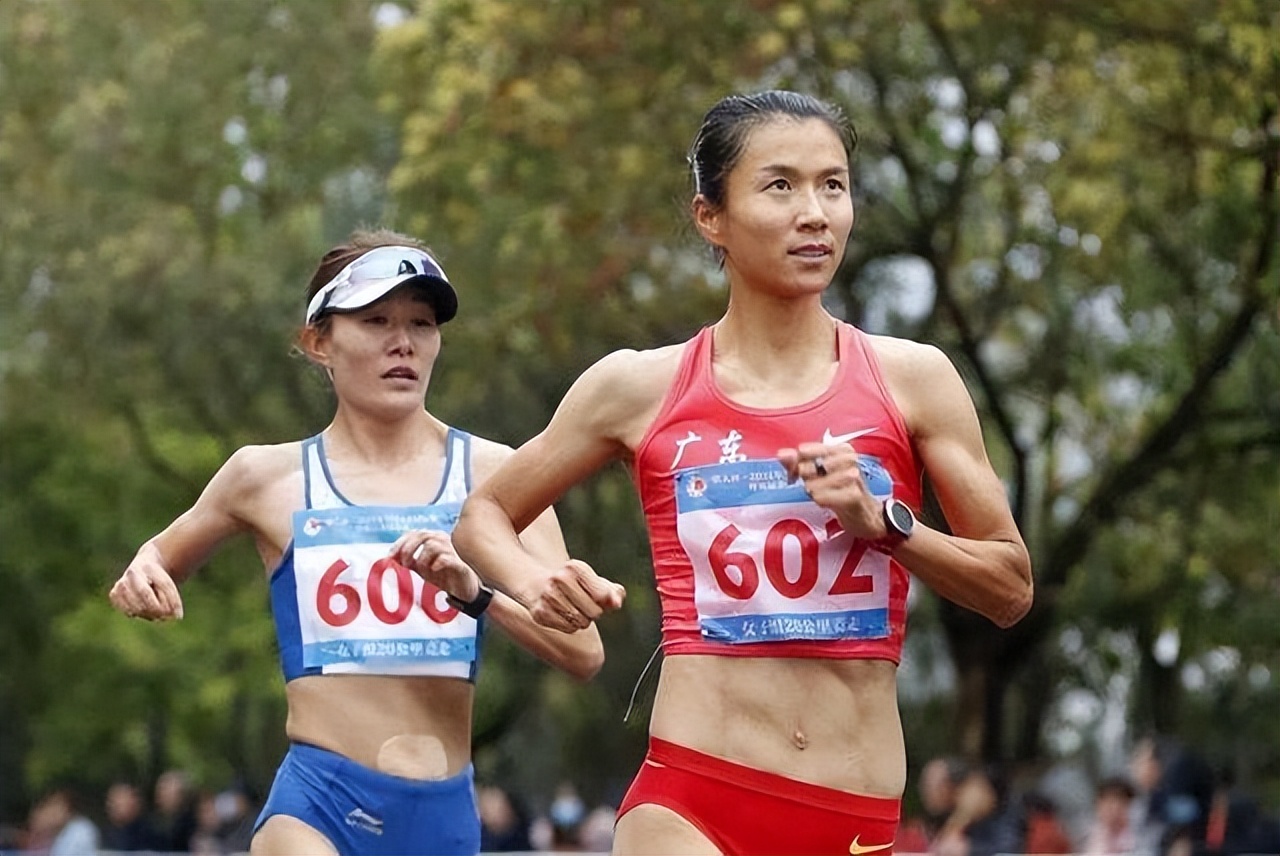 刘虹身材,刘虹腹肌