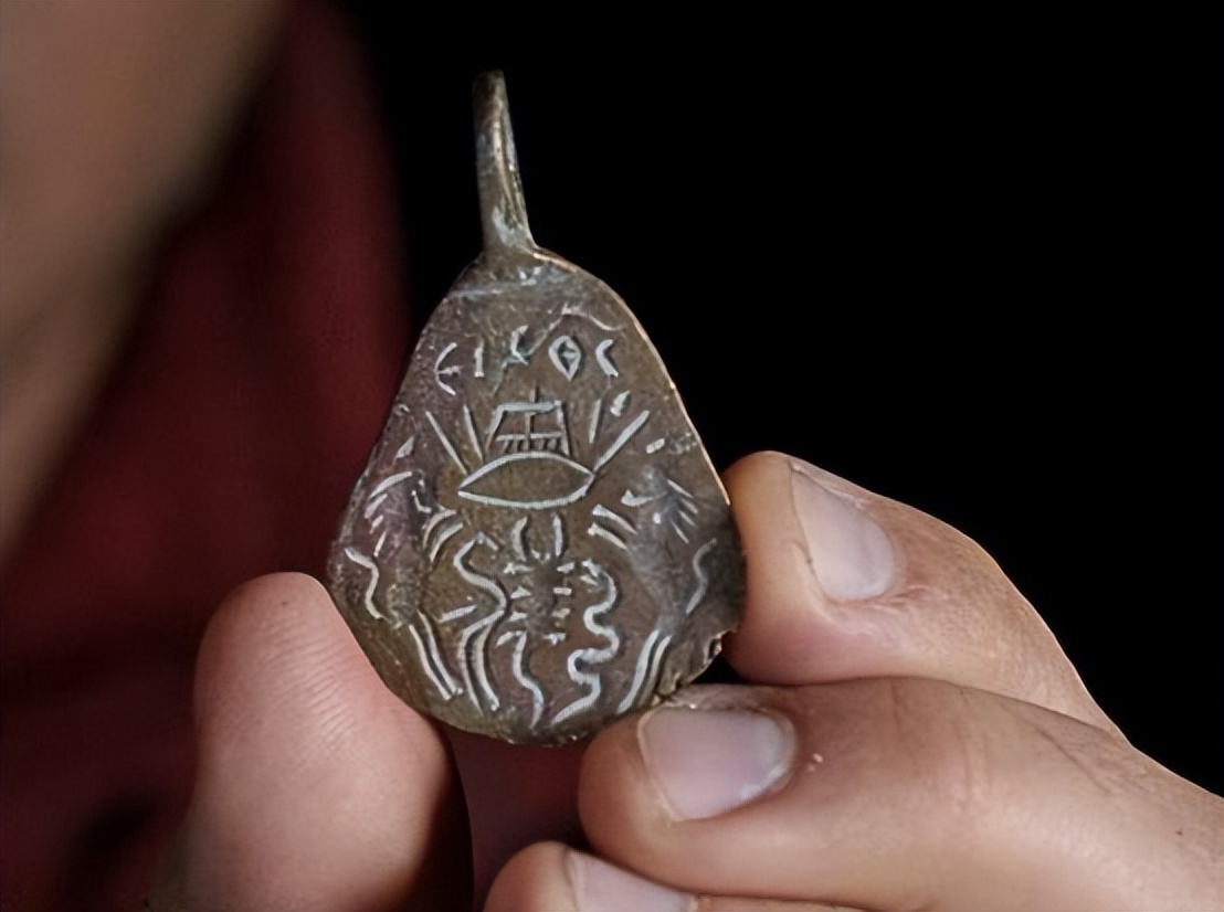 保护母亲的护身符,图玛尔护身符