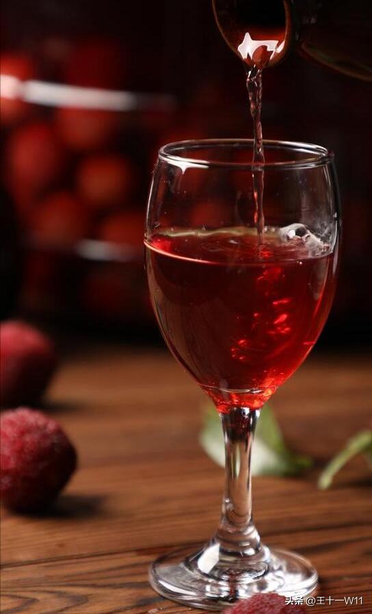 夏日必不可少的水果之一,夏日不可缺少的水果茶