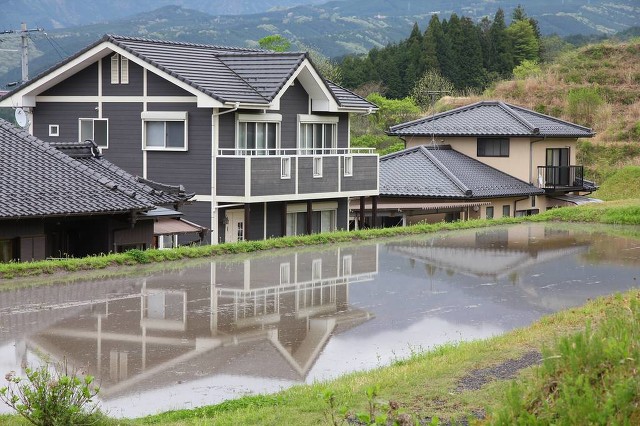 日本公寓买房需要什么条件,在日本买一户建好还是买公寓房好