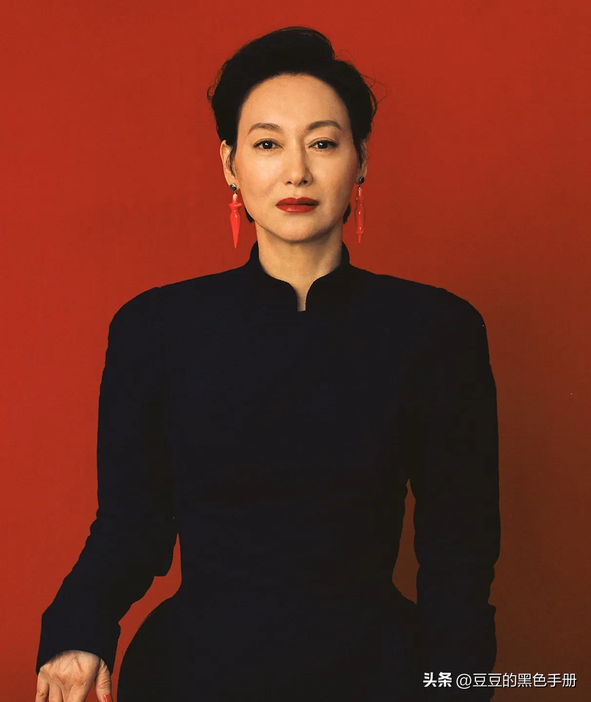 人到中年仍然风韵犹存的两位女星,人老珠黄的18位女星