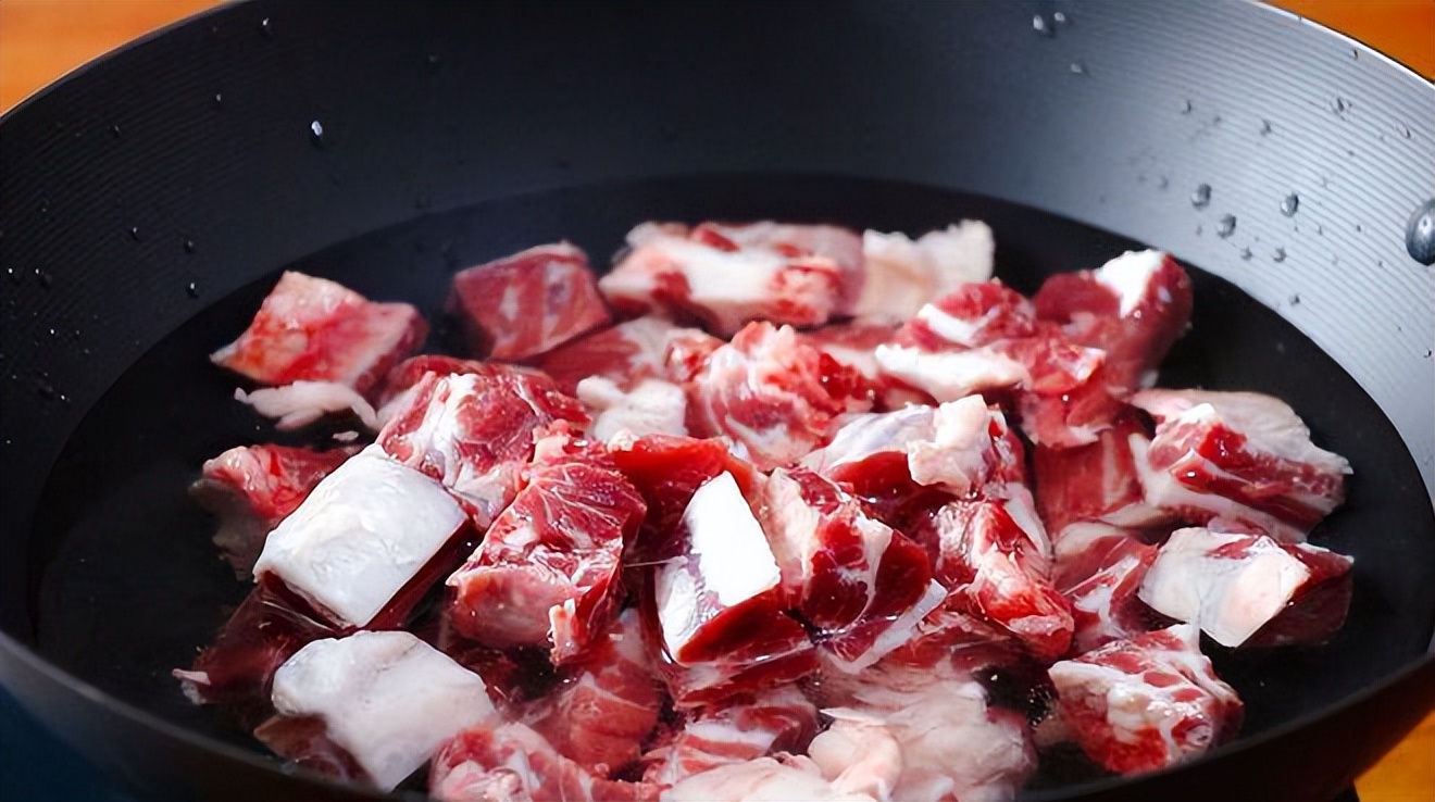 立冬吃羊肉好吗,冬季炖羊肉切记三不放的窍门