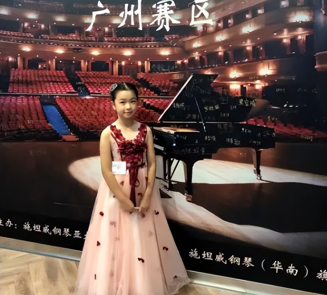 小学生“卷王版”简历火了,雅思近满分的英语能力,履历叫人称奇