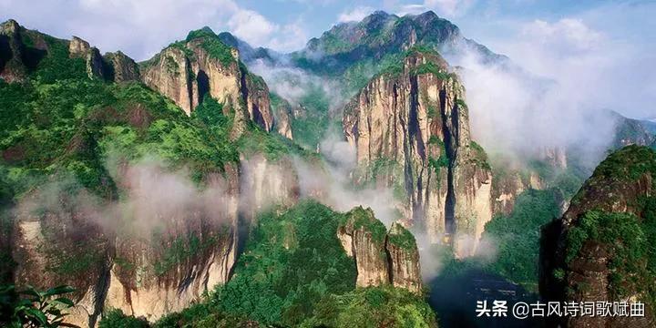 描写祖国大好河山风光的诗句古诗,描写祖国山水风光的诗句古诗