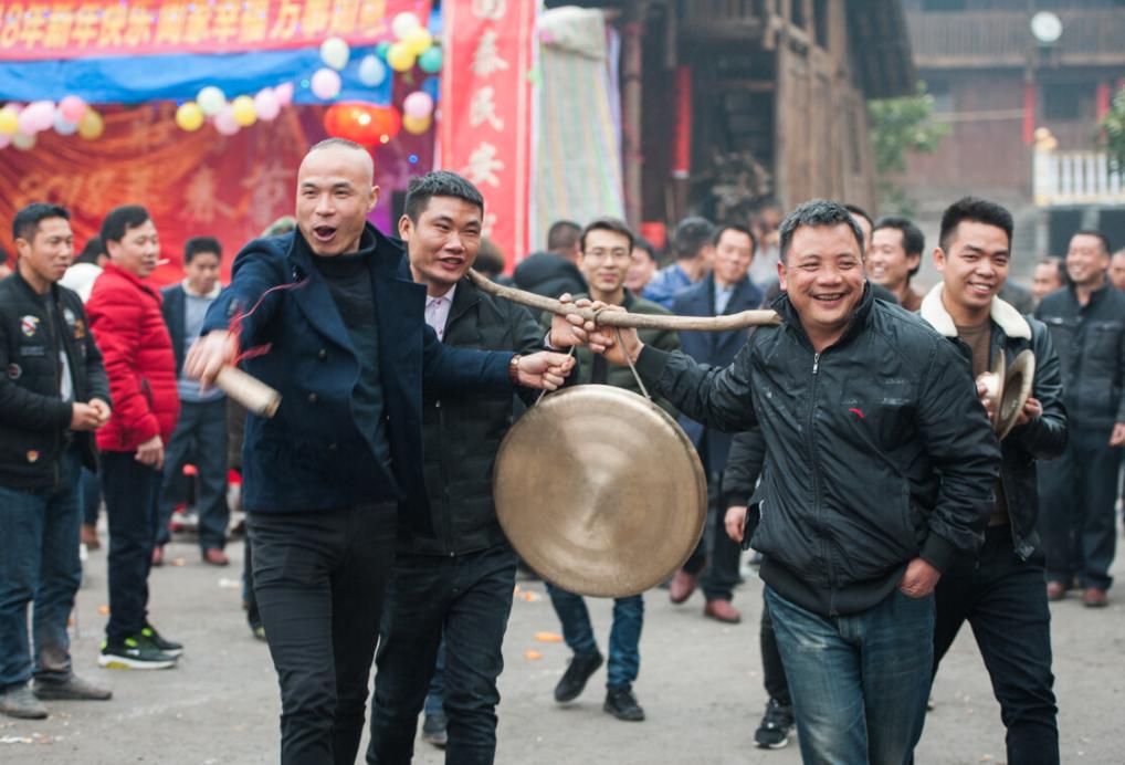 双春年结婚寡妇遍地什么意思,兔年遍地寡妇是啥意思