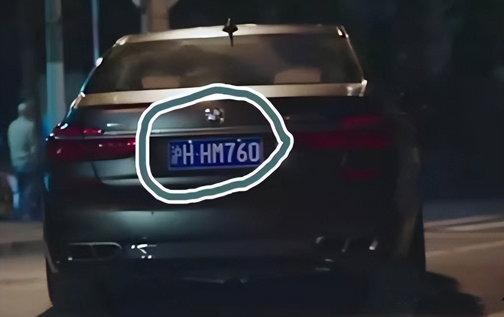 吴越评价靳东的长相,吴越和靳东差几岁