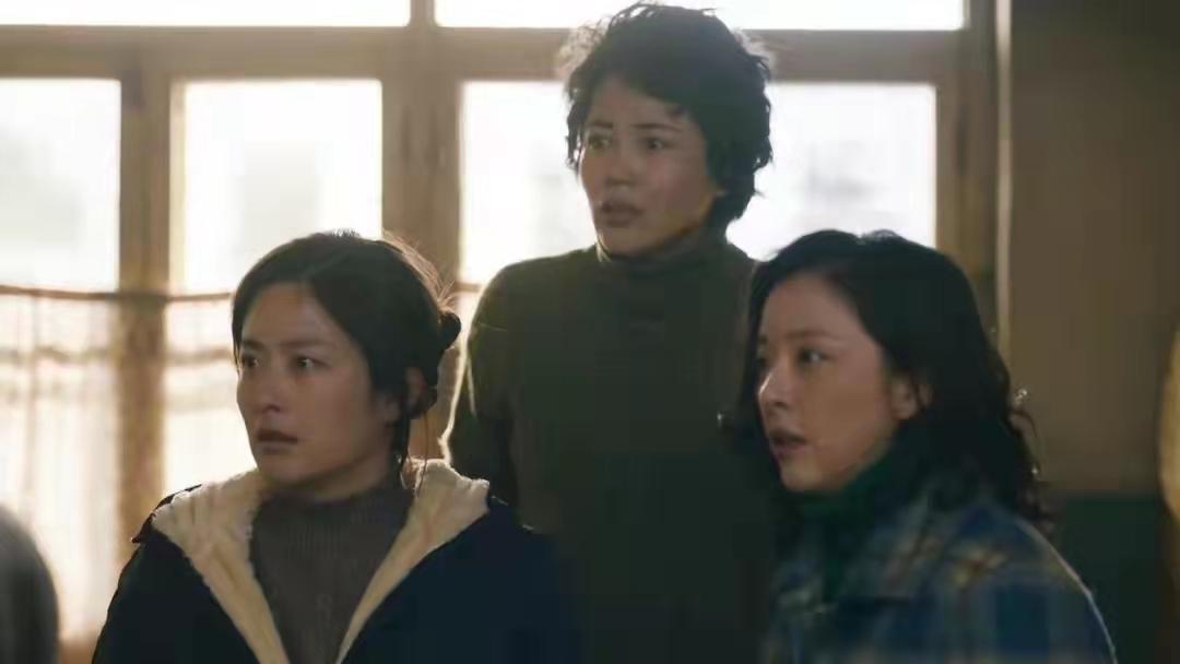 人世间德宝知道秉义胃癌吗,人世间德宝举报周秉义怎么处理的