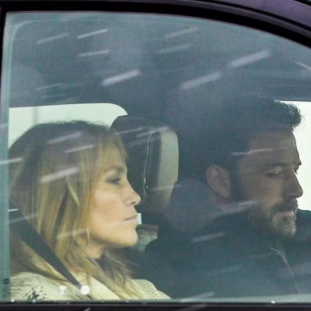 世纪复合！分手20年，他们双双离婚，官宣领证