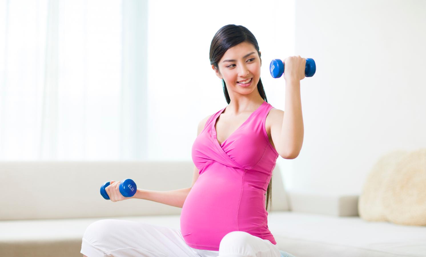 伟大妈妈生出9斤孩子，会阴却裂伤严重！妇产科医生：3招可预防