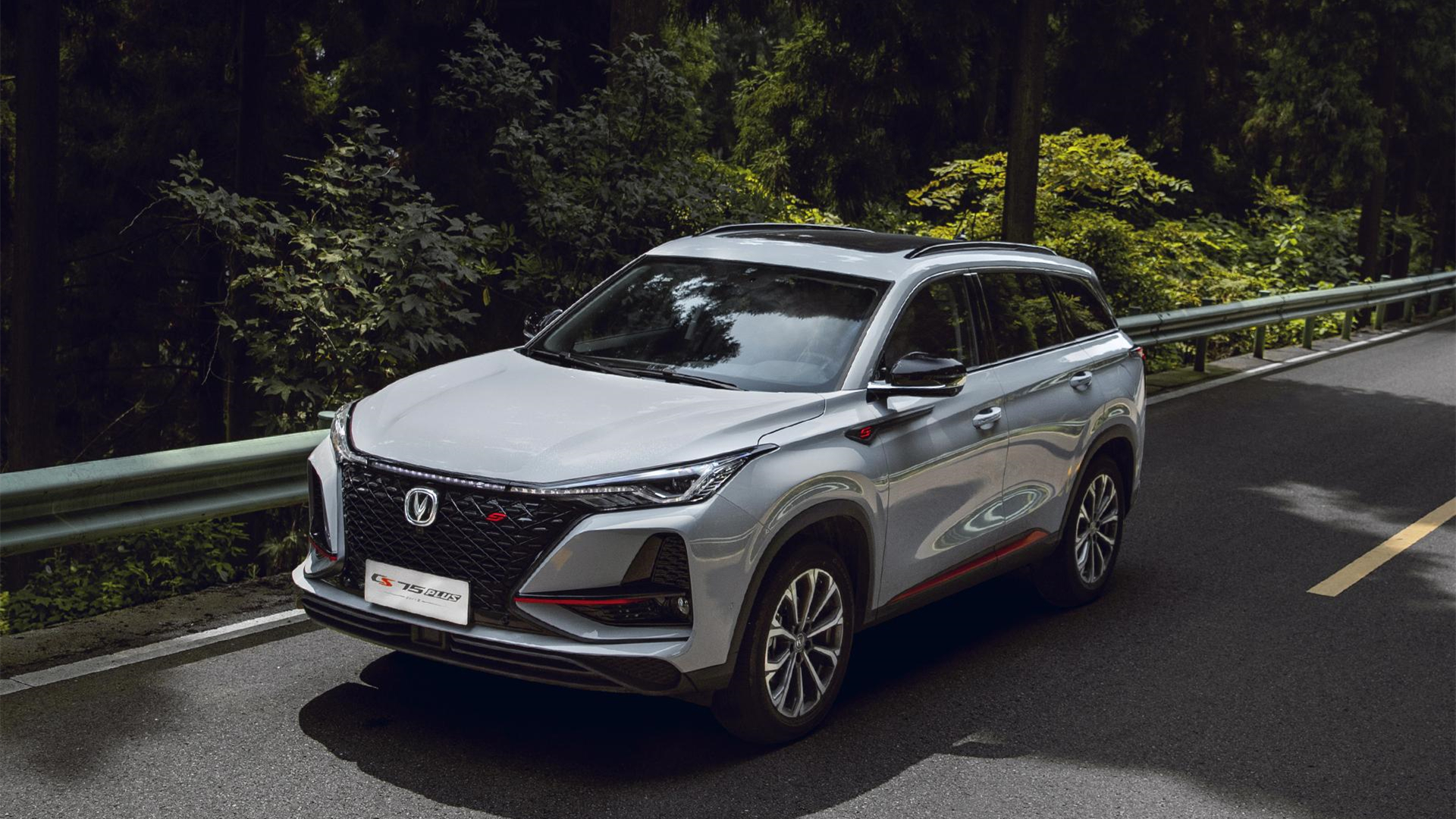 家用车省油的有几款车型推荐一下,什么车省油又便宜外观适合年轻人