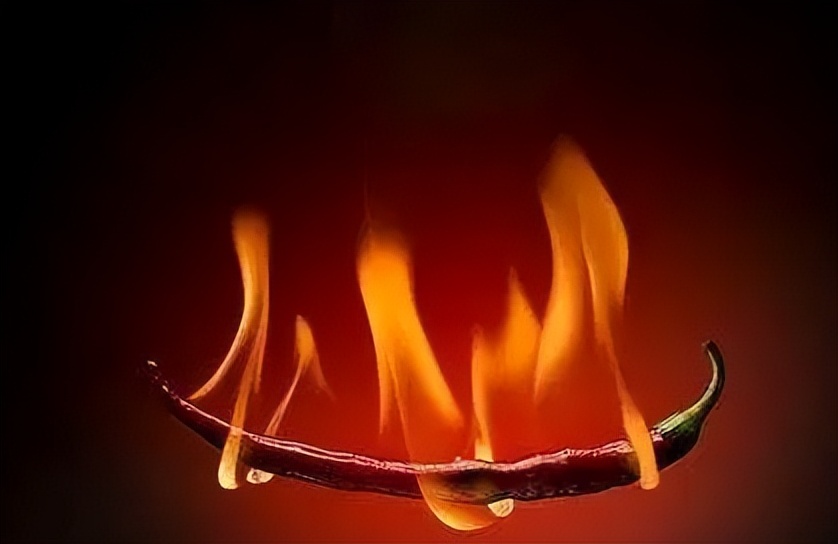 口腔溃疡总是反反复复该补什么,口腔溃疡反反复复不好该怎么办