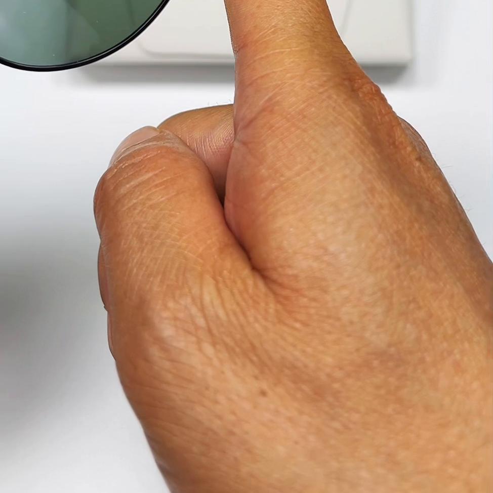 适合男士开车戴的太阳镜,适合男士开车戴的眼镜推荐