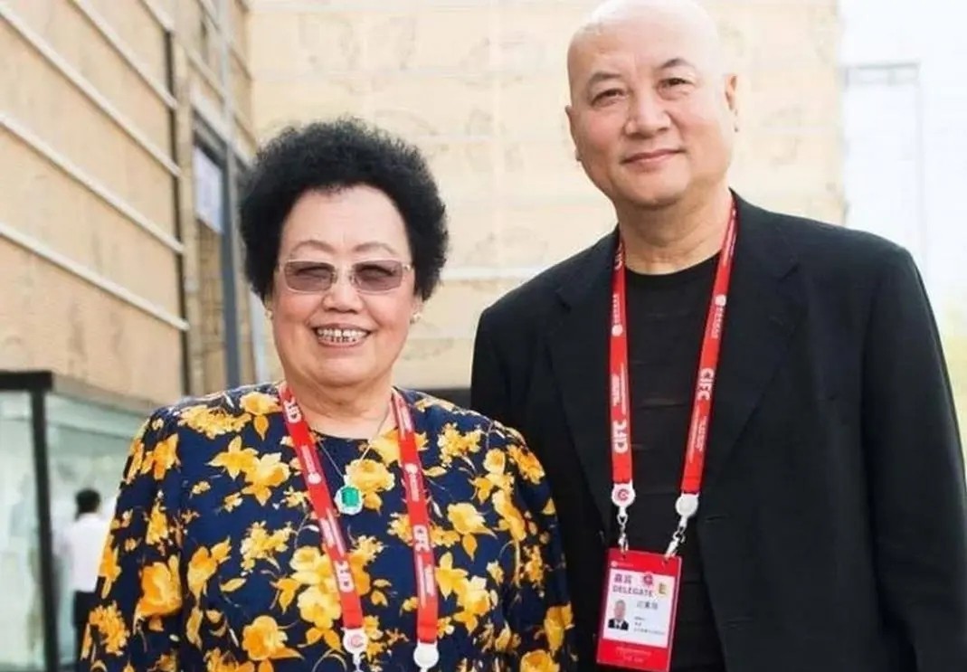 傍富婆的男星,13位娶到富婆的男星