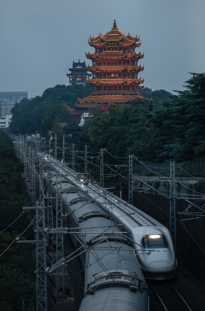 热血动漫！《从宫本到你》3个小组挑战电影制作