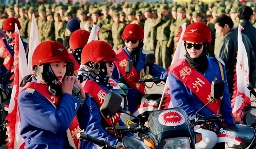 福彩开奖是随机摇出的号码吗,福彩开奖悬浮球