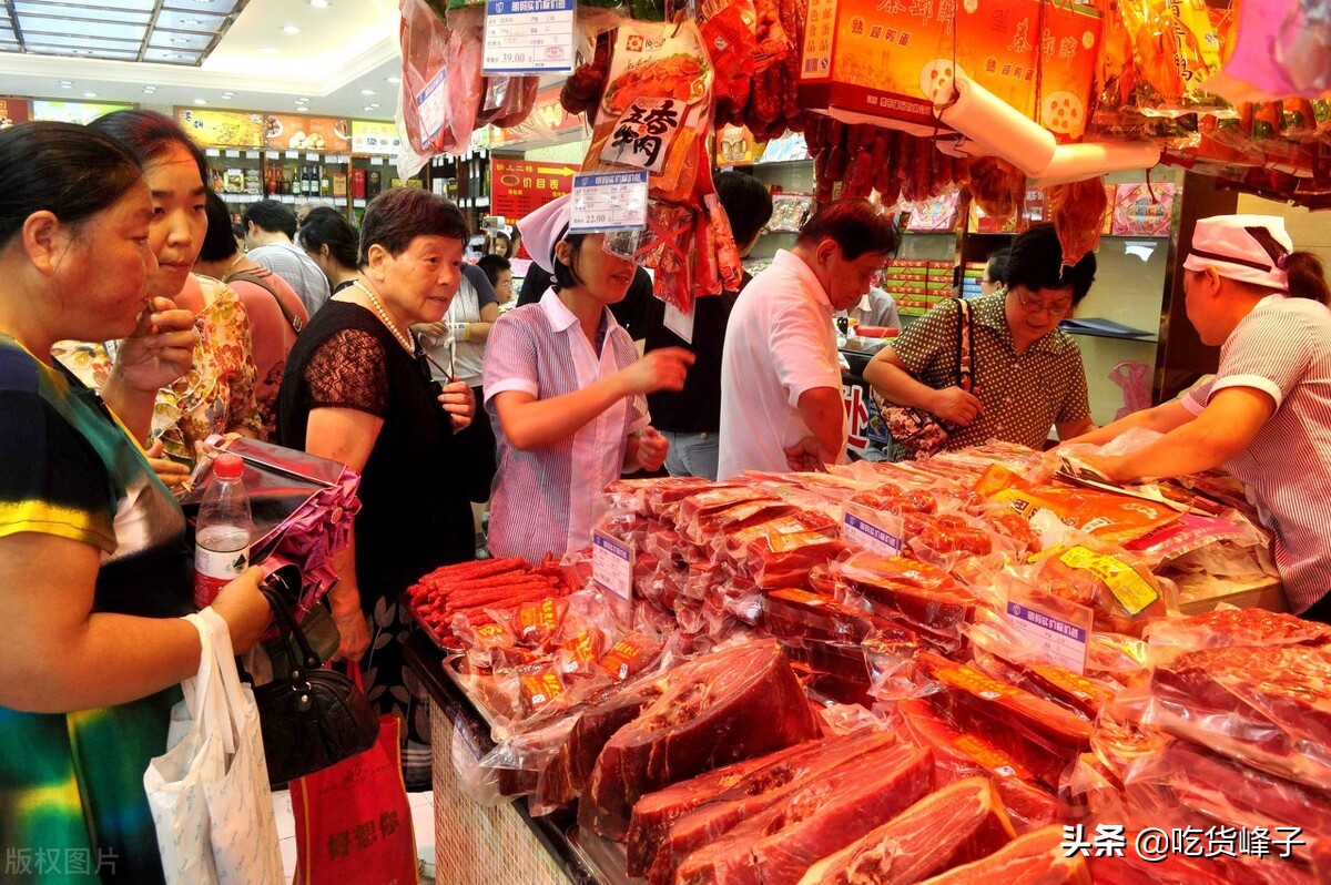 买年货逛超市买些什么好,囤年货时有钱没这6类要提前买好
