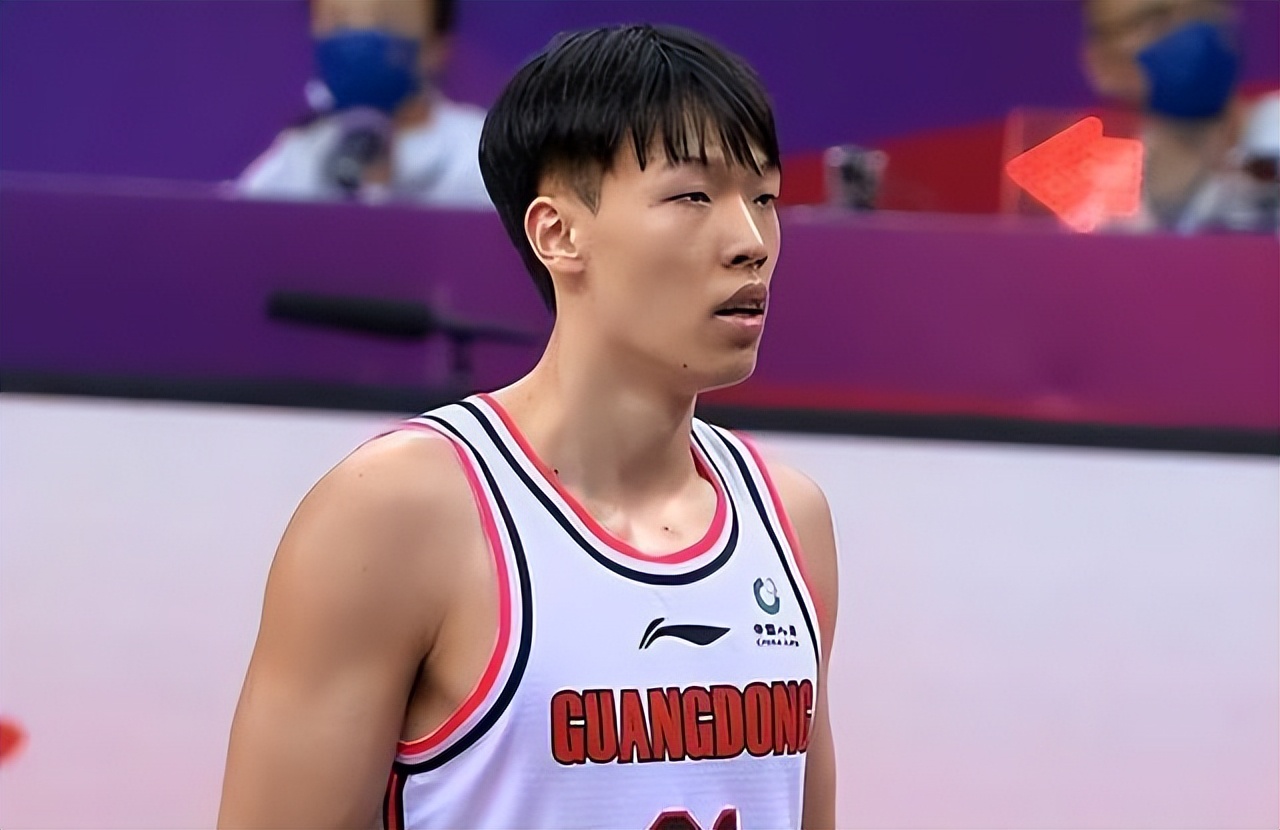 杜锋下课后张镇麟做意外决定,张镇麟杜锋抢断王