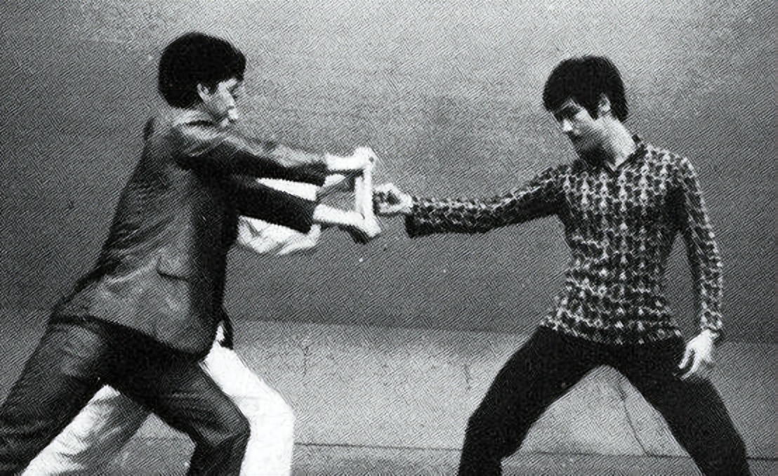 咏春能不能打败咏春,咏春是近战最厉害的功夫吗