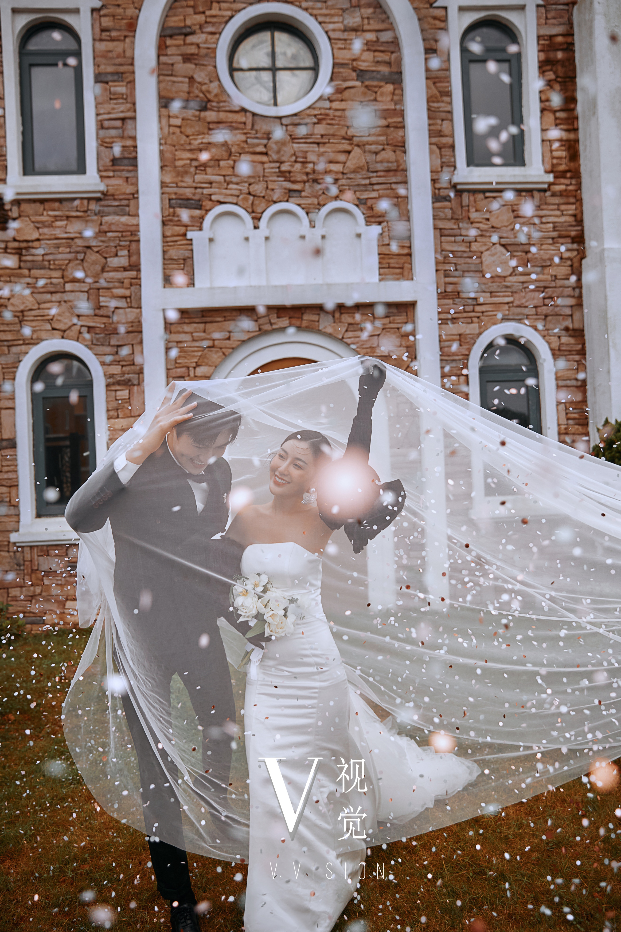 电影风格的婚纱照怎么拍,被闺蜜赞爆的法式优雅婚纱照