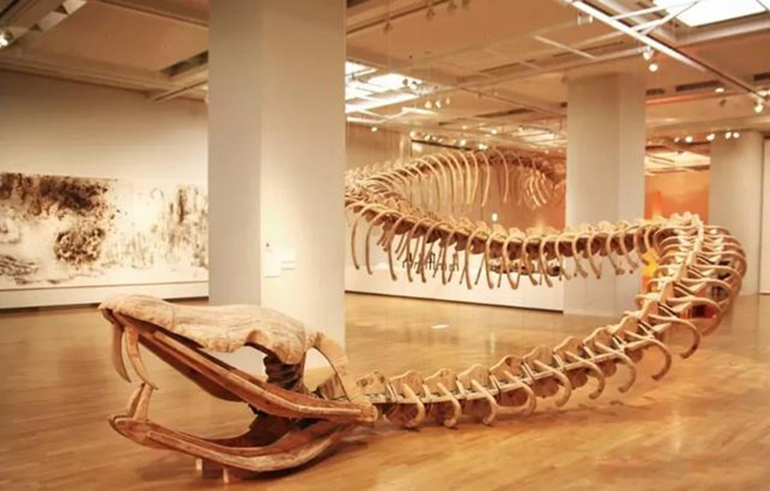 巨蟒吞下的是什么,被巨蟒咬上一口是什么感觉