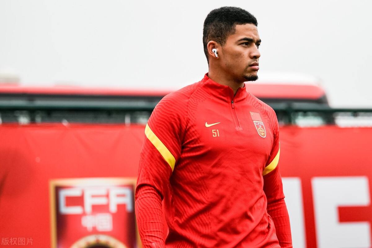 最新国足23人名单有郜林吗,郑智最新归化消息