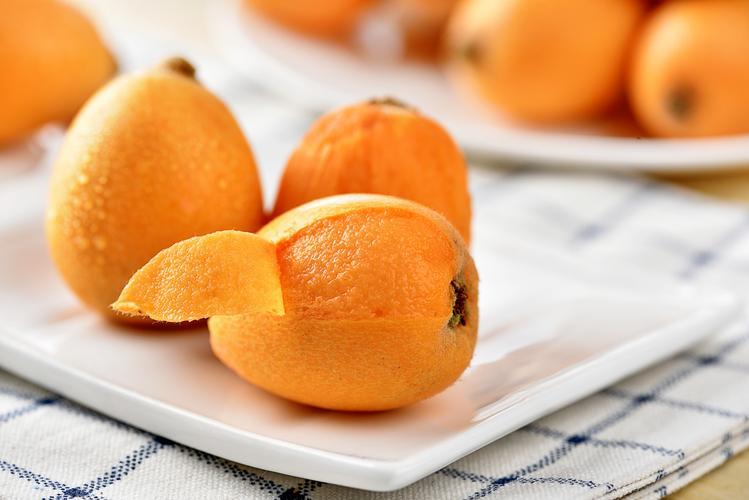 大蒜对肺结节有影响吗,大蒜配什么药治肺结节