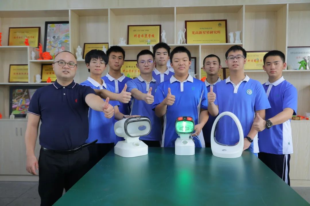 深圳光明高级中学体育场,深圳光明高级中学校队