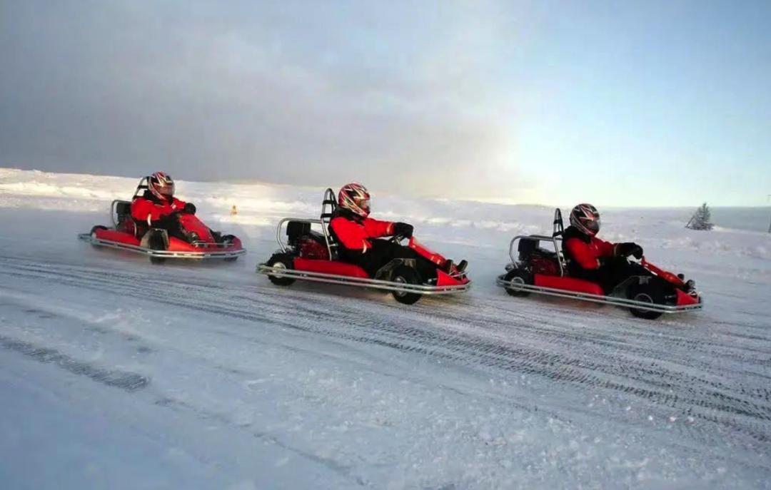 滑冰场旅游,滑冰玩雪