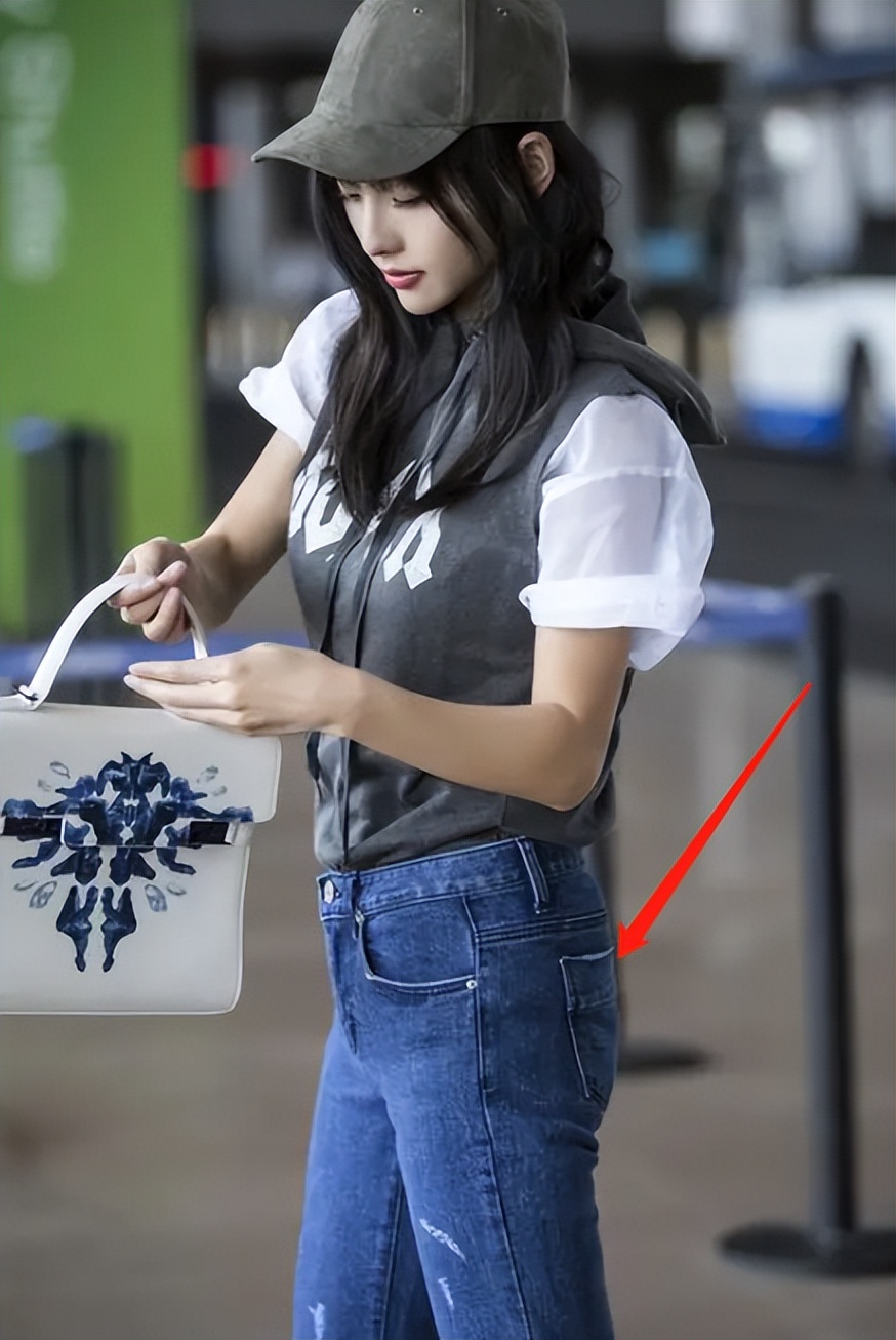 假发，假臀，假肌肉？明星“好皮囊”下，是眼见不一定为实的真相