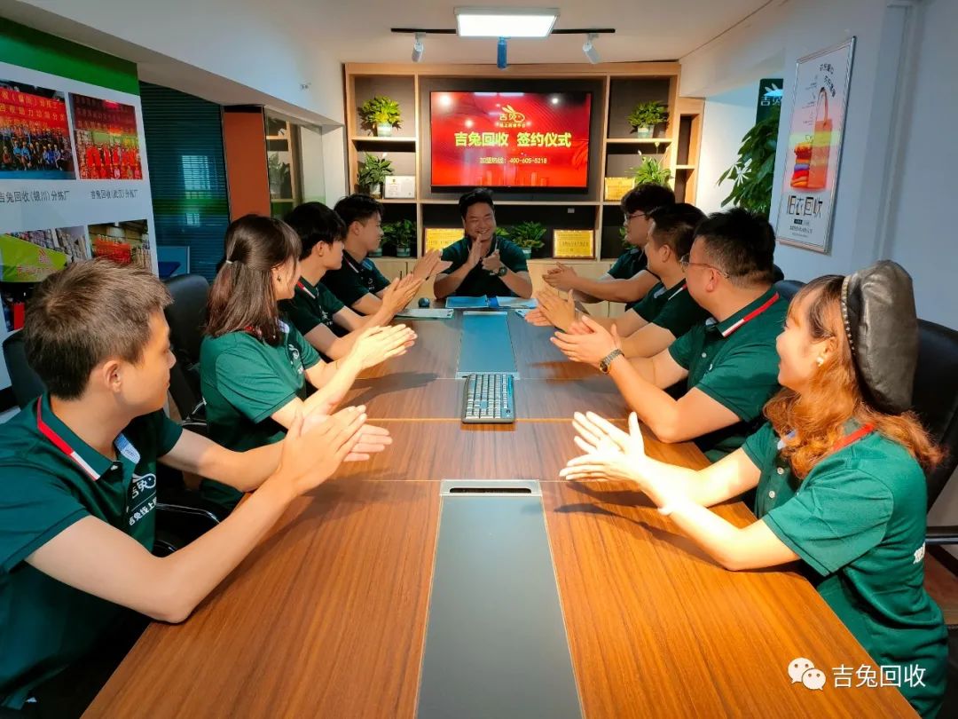 重庆旧衣服回收加盟哪家正规,旧衣服回收要加盟费可靠吗