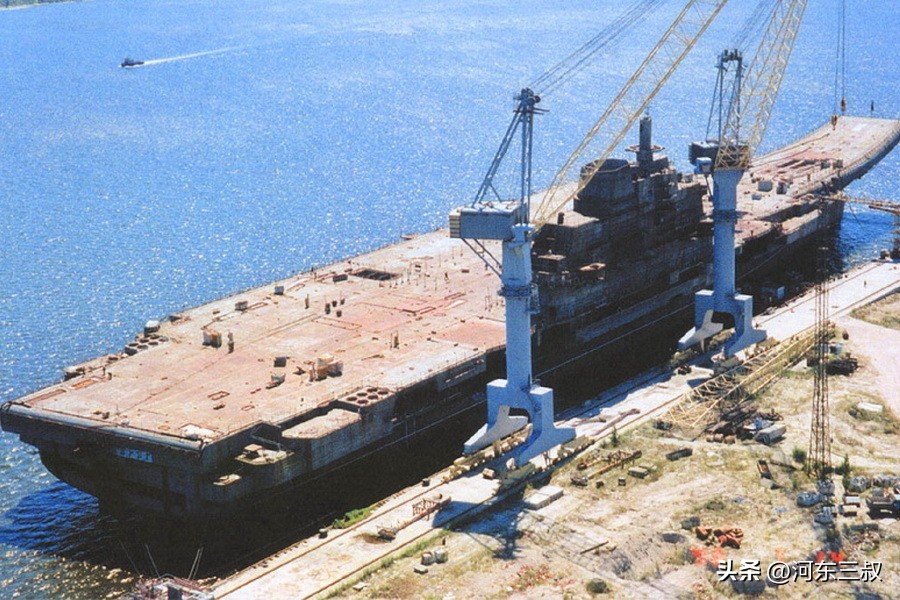 俄有权收回辽宁舰,俄议员收回辽宁舰