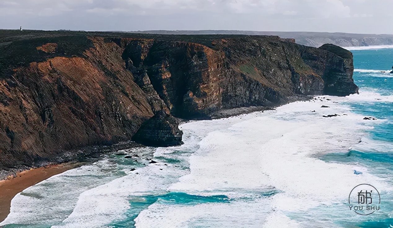 当一个人嘲笑你时最好的回应,当一个人在讽刺你时应该怎么反击