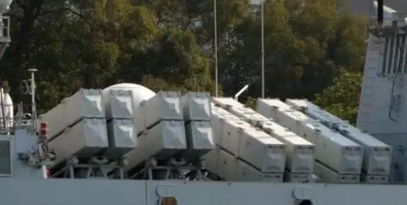 052b型导弹驱逐舰有几艘,052b导弹驱逐舰排水量是多少