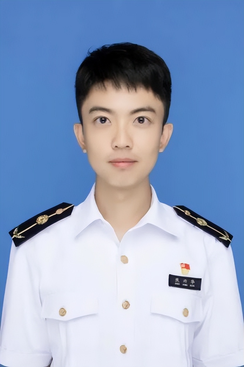 东北大学帅气辅导员照片,东北大学帅气辅导员