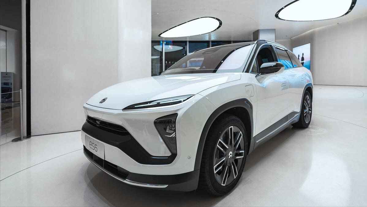 造车新势力形成五虎乱战场面，竞赛来到下半场，谁会是赢家？